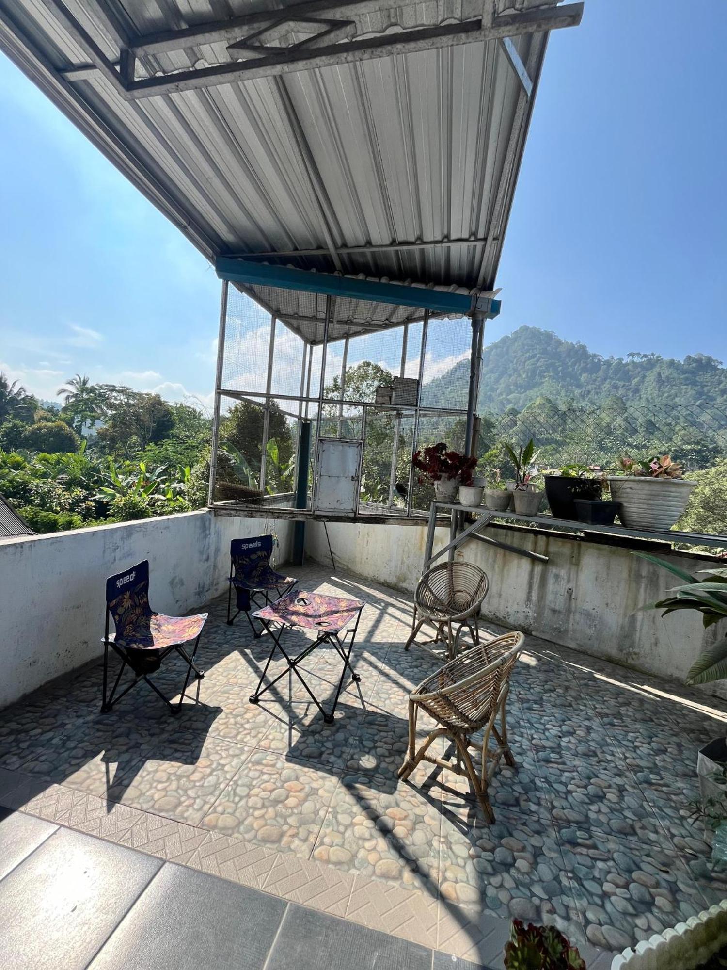 Java Hostel Tumpak Sewu Sidomukti Екстер'єр фото